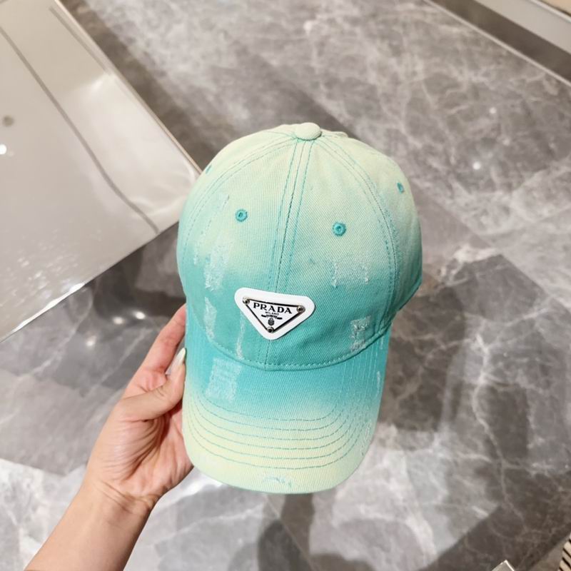 Prada cap (112)